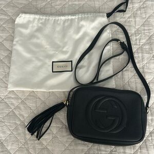 Authentic black leather Gucci crossbody